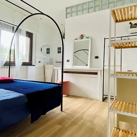 לינה וארוחת בוקר The Luxory Cat מילאנו